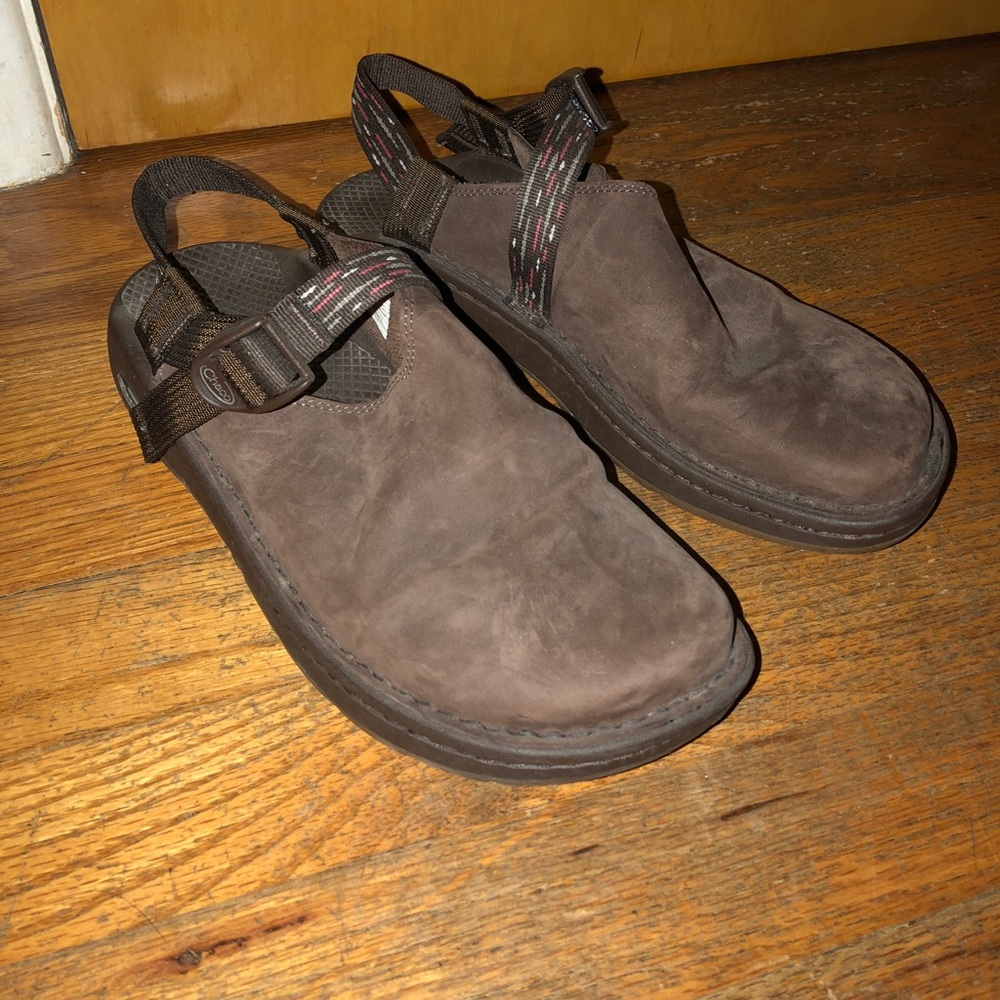 Adorable Brown Chacos